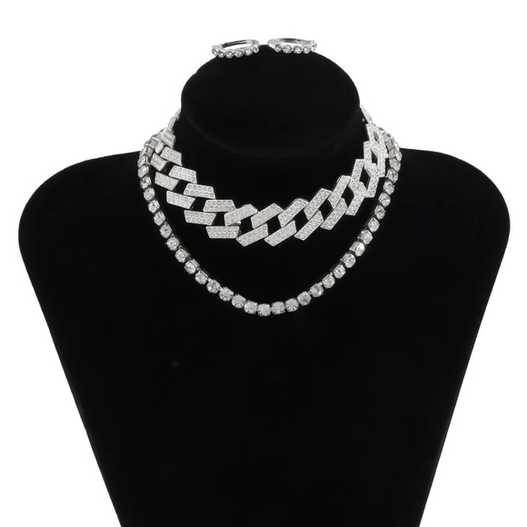 Double Diamond Layered Necklace and Ring Set - Picture 9 of 10